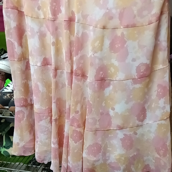 Ruby Rd. Pink and Cream Floral Maxi Skirt - Picture 4 of 4